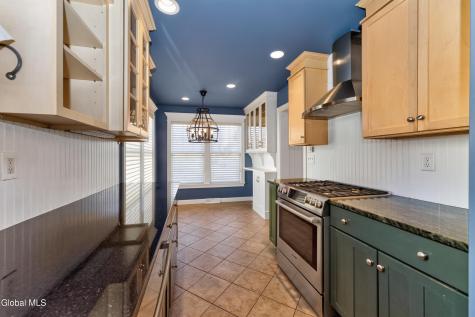 13E Tupelo Drive Halfmoon NY 12065