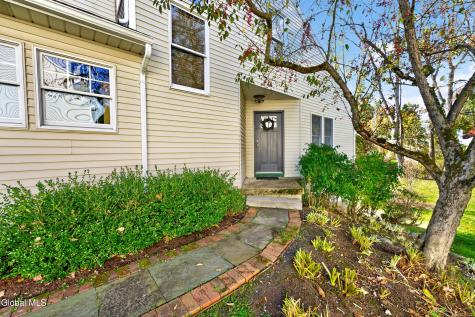 13E Tupelo Drive Halfmoon NY 12065