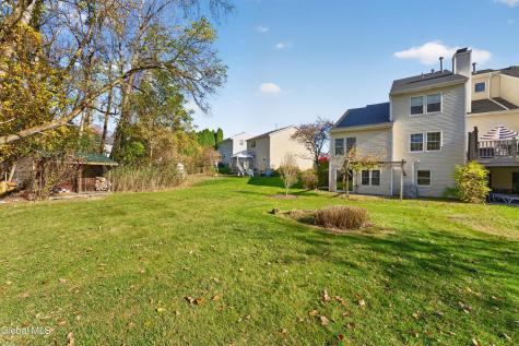 13E Tupelo Drive Halfmoon NY 12065