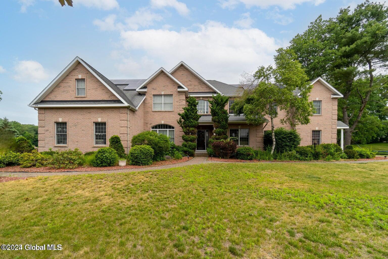 209 Samuel Court Schenectady NY 12306