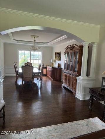 209 Samuel Court Schenectady NY 12306