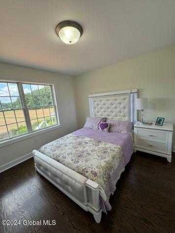 209 Samuel Court Schenectady NY 12306
