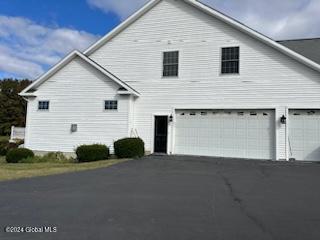 209 Samuel Court Schenectady NY 12306