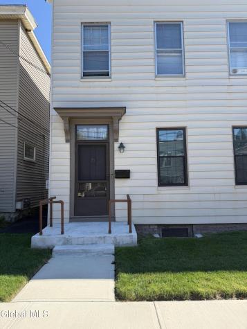25 Garner Street Cohoes NY 12047