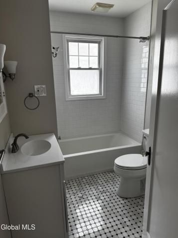 122 Pinewoods Avenue Rensselaer NY 12180