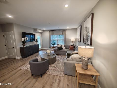 3102 Zenith Lane Guilderland NY 12203