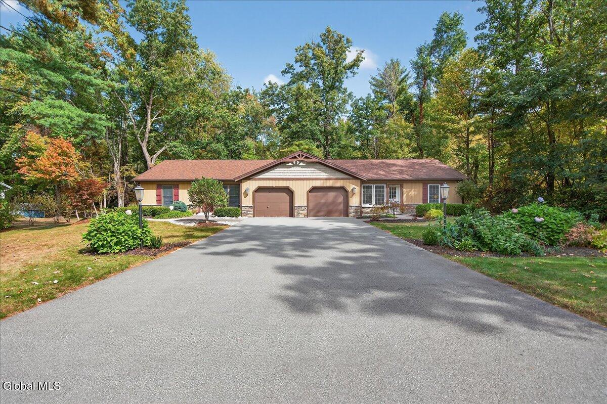 7 James Court Gansevoort NY 12831