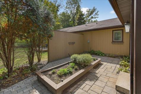 7 James Court Gansevoort NY 12831