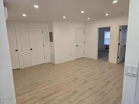 31 Van Zandt Street Albany NY 12207