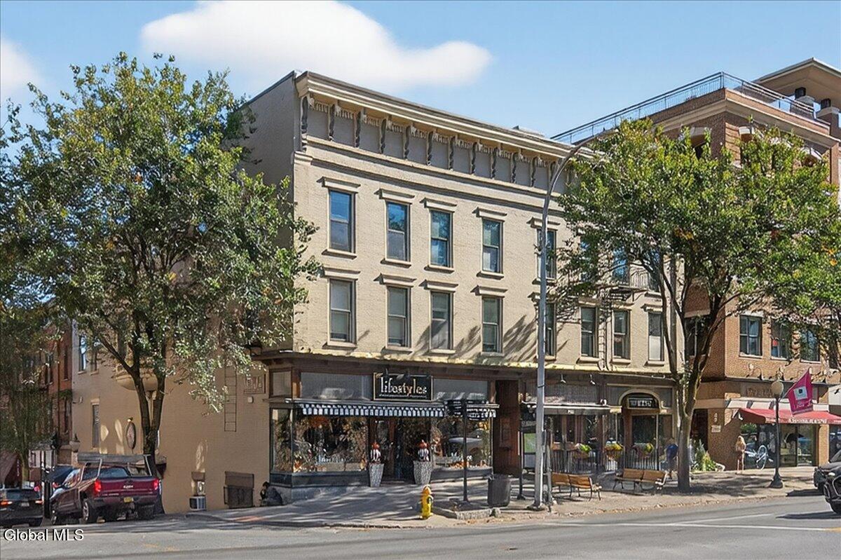 432 Broadway Saratoga Springs NY 12866