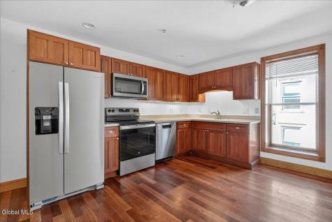 432 Broadway Saratoga Springs NY 12866