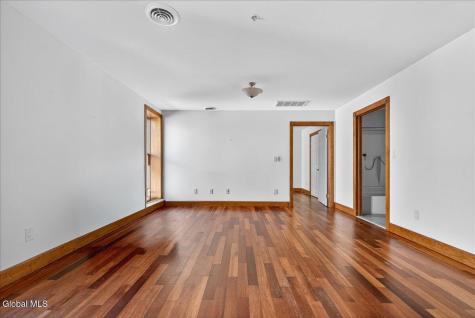 432 Broadway Saratoga Springs NY 12866