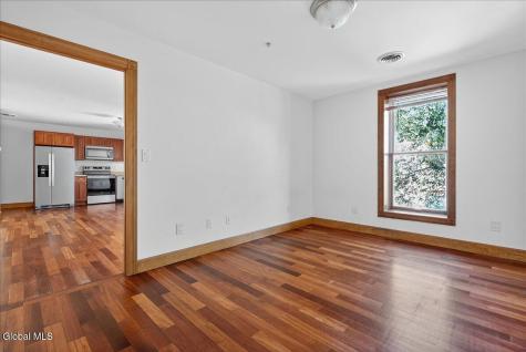 432 Broadway Saratoga Springs NY 12866