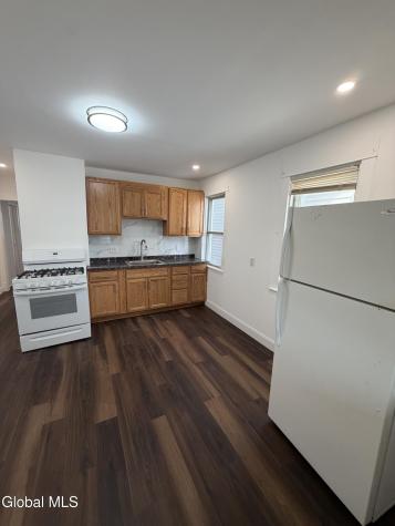 332-334 Duane Avenue Schenectady NY 12307