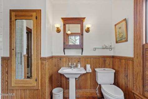 69 Union Avenue Saratoga Springs NY 12866