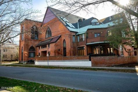 106 Spring Street Saratoga Springs NY 12866