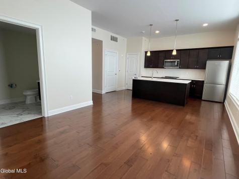 233 Lake Avenue Saratoga Springs NY 12866