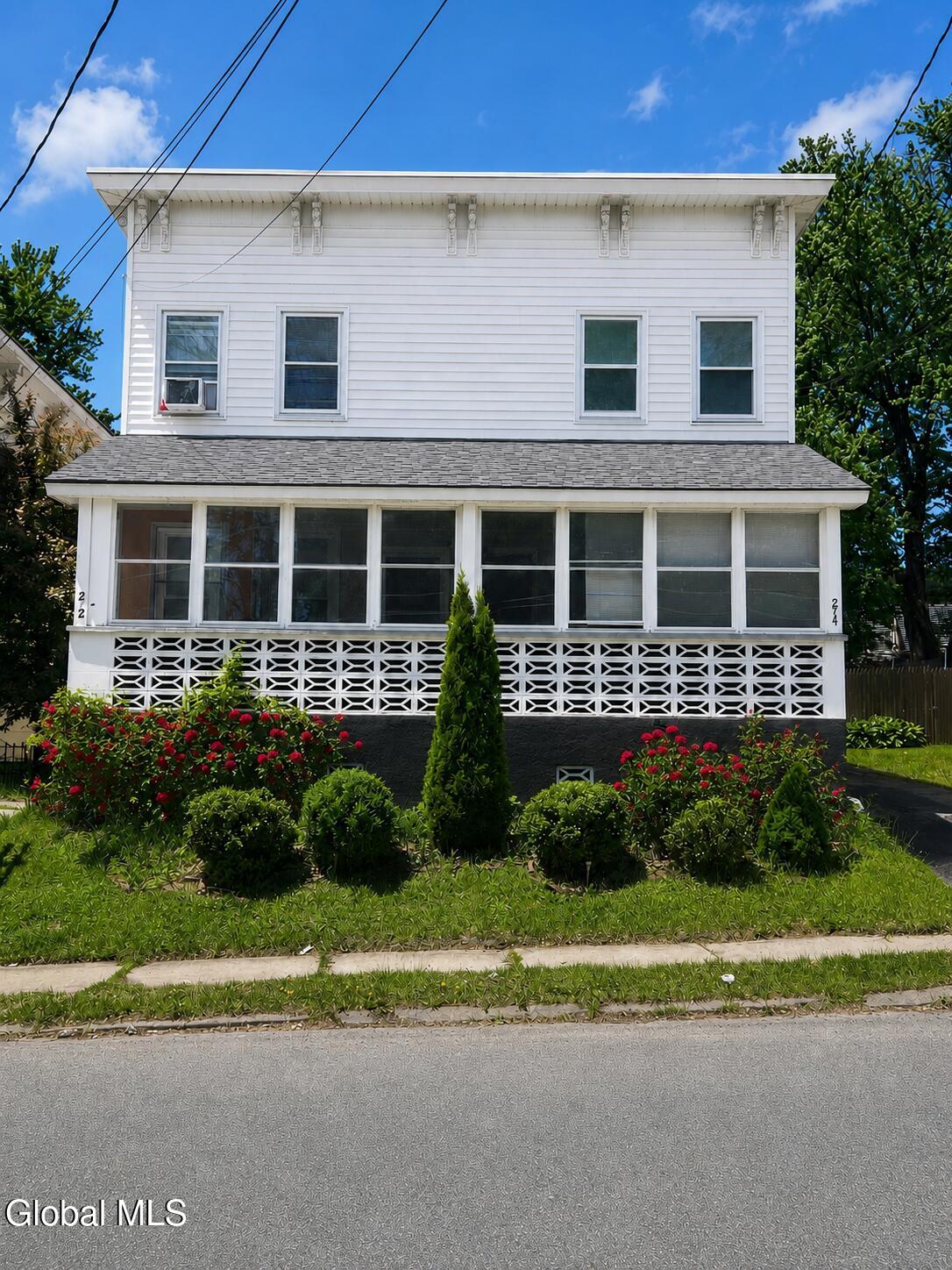 272-274 Locust Avenue Amsterdam NY 12010