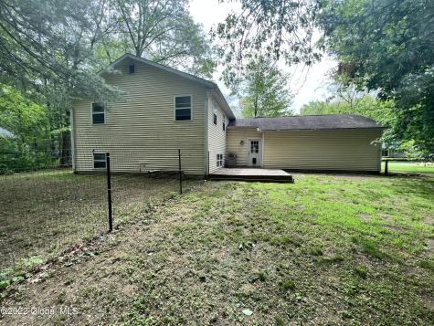 10 Carriage Way Ballston Spa NY 12020