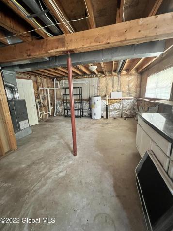 10 Carriage Way Ballston Spa NY 12020