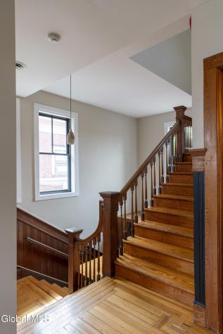 153 Regent Street Saratoga Springs NY 12866
