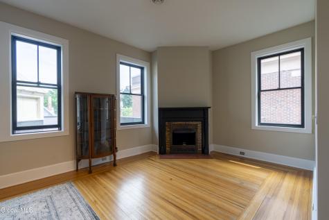 153 Regent Street Saratoga Springs NY 12866