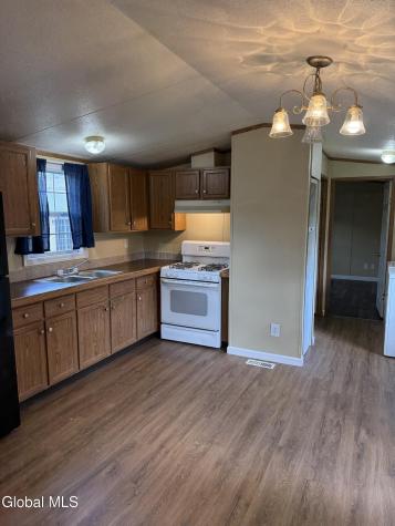 980 Murray Road Middle Grove NY 12850