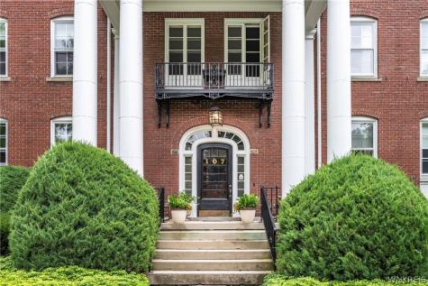 107 Oakland Place Buffalo NY 14222