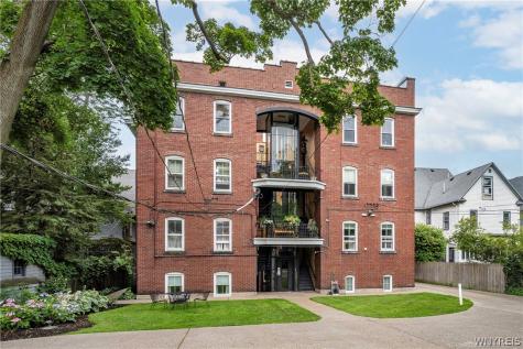 107 Oakland Place Buffalo NY 14222