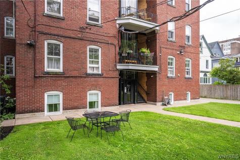 107 Oakland Place Buffalo NY 14222