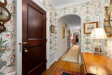 107 Oakland Place Buffalo NY 14222