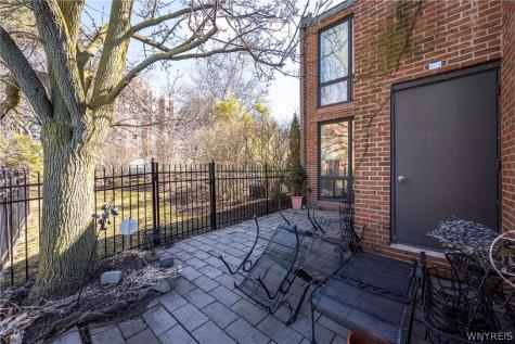 324 Rivermist Drive Buffalo NY 14202