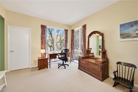 324 Rivermist Drive Buffalo NY 14202