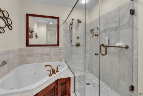 260 Rivermist Drive Buffalo NY 14202