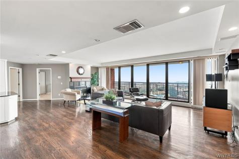 902 Admirals Walk Buffalo NY 14202