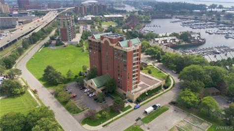 902 Admirals Walk Buffalo NY 14202