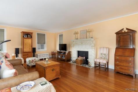 83 Bryant Buffalo NY 14209