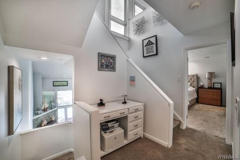252 Rivermist Drive Buffalo NY 14202