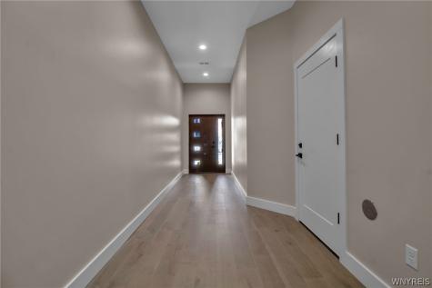 272 Lakefront Boulevard Buffalo NY 14202