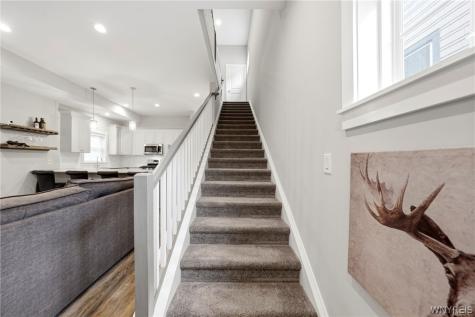 32 Horton Place Buffalo NY 14209