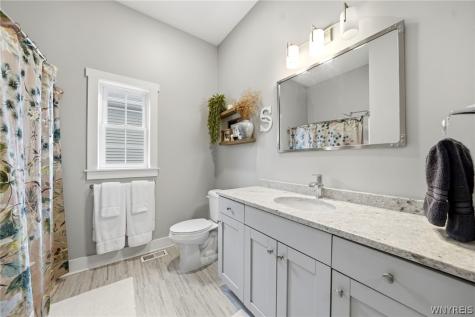 32 Horton Place Buffalo NY 14209