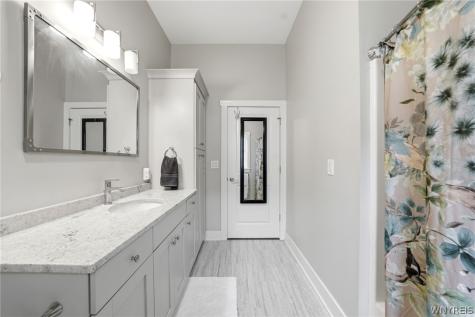 32 Horton Place Buffalo NY 14209