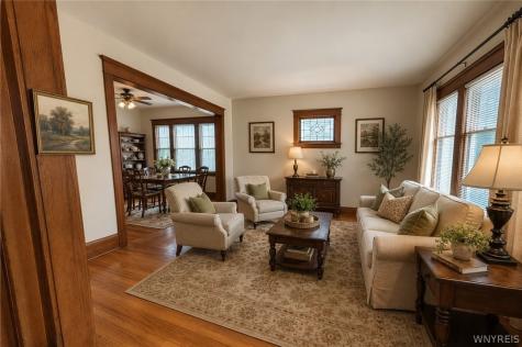 22 Briggs Avenue Buffalo NY 14207