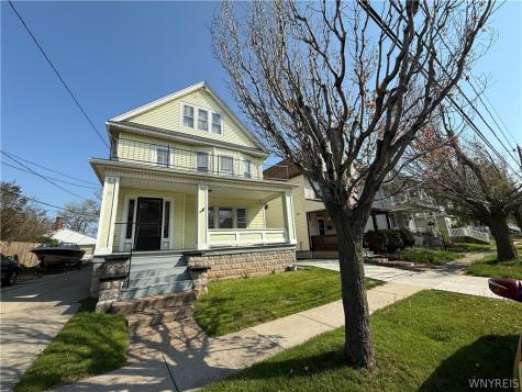 22 Briggs Avenue Buffalo NY 14207