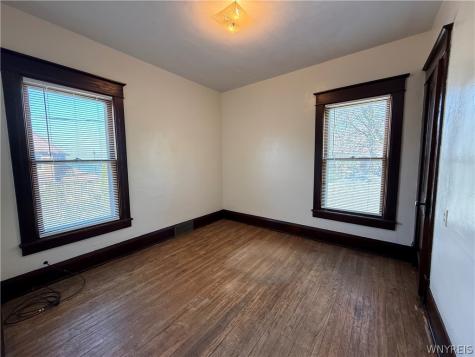 22 Briggs Avenue Buffalo NY 14207