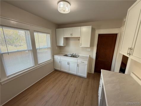 22 Briggs Avenue Buffalo NY 14207