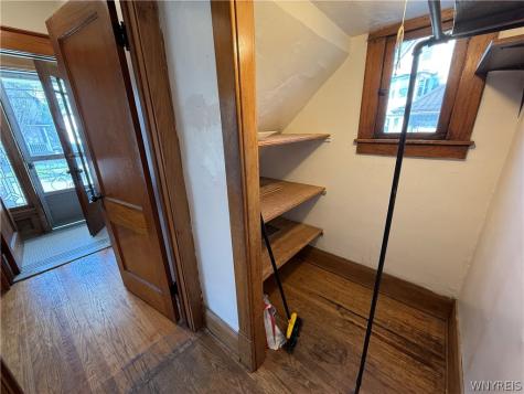 22 Briggs Avenue Buffalo NY 14207