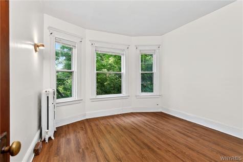58 Inwood Place Buffalo NY 14209