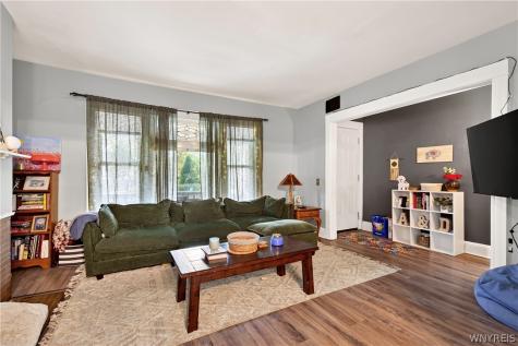 58 Inwood Place Buffalo NY 14209