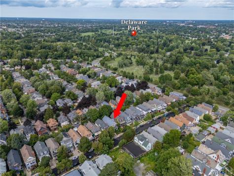 58 Inwood Place Buffalo NY 14209